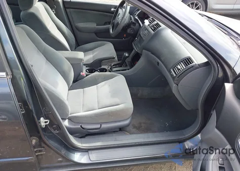 2004 Honda Accord 2.4 Lx from USA, damaged, VIN 1HGCM56324A172936